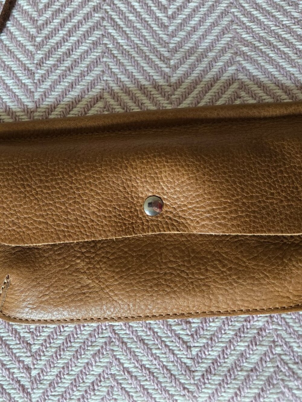 Keecie Phone Bag - Cognac